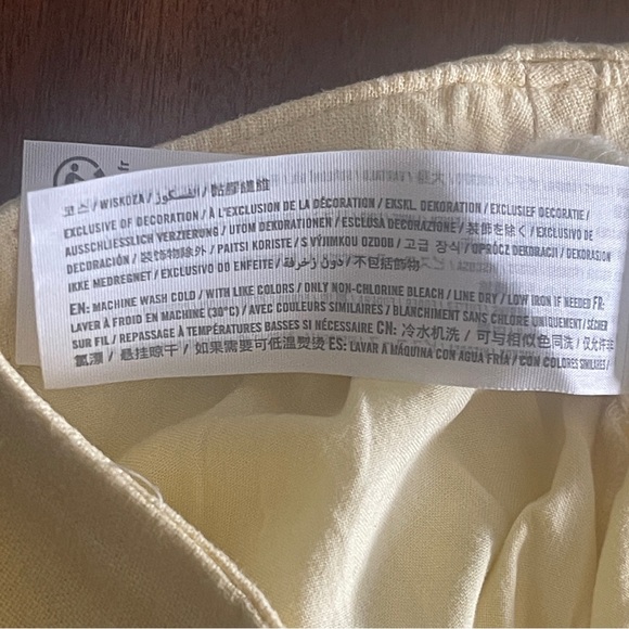 Abercrombie &Fitch Yellow Button-Front Mini Skirt Size: M - Picture 7 of 7